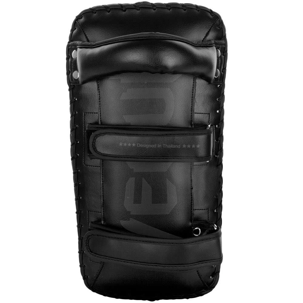 Venum Giant Kick Pads – Black/Black 2 Venum Giant Kick Pads – Black/Black - Image 2